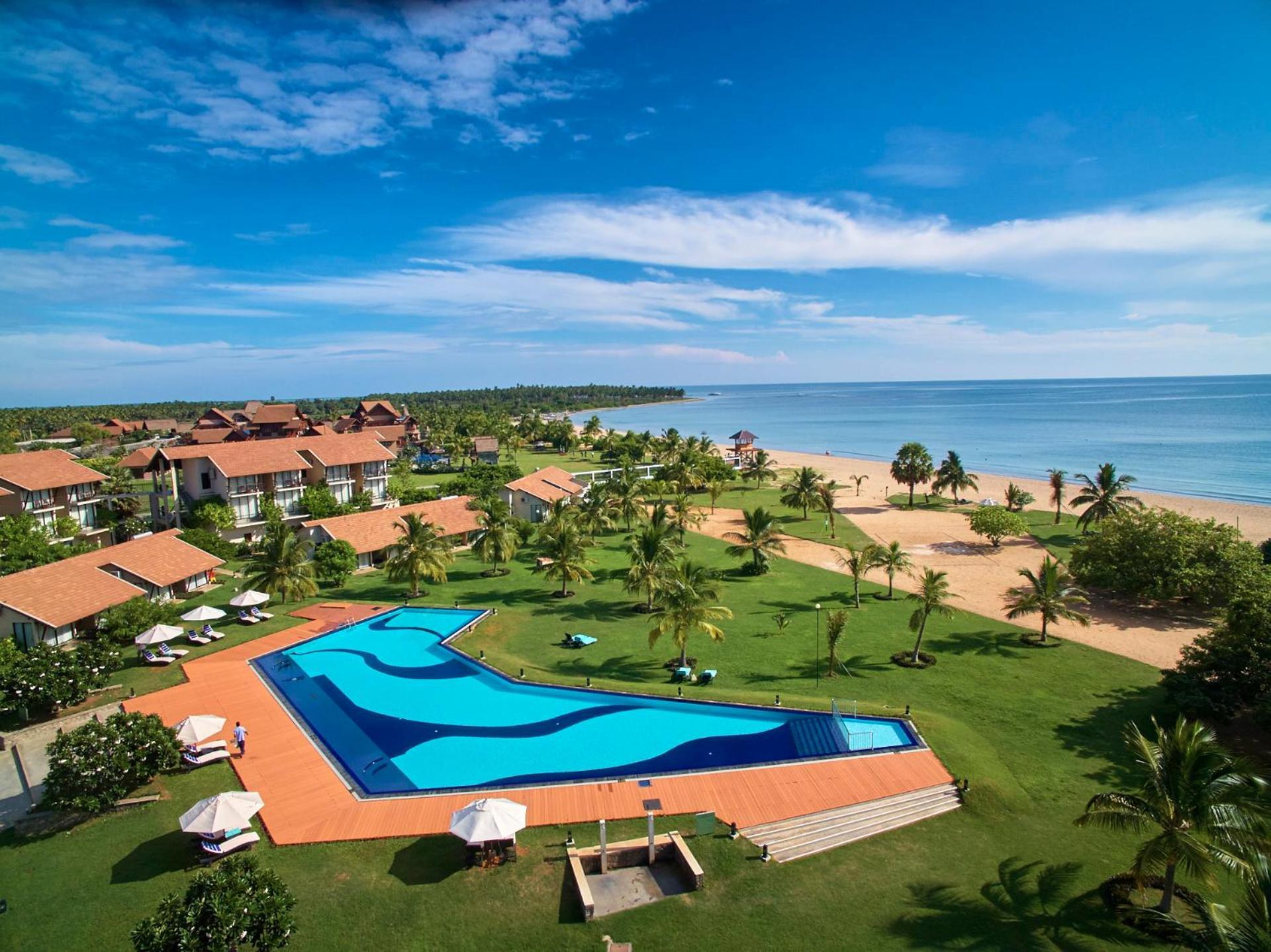 Resort The Calm &